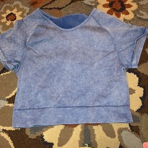 WORKOUT/CASUAL CROP TOP